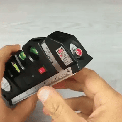 NIVELADOR LÁSER PRO 4 EN 1 | PRECISIÓN Y VERSATILIDAD EN TUS MANOS